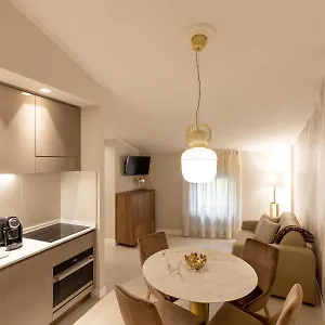 casa-carmela-apartments.hotelinveneto.com/